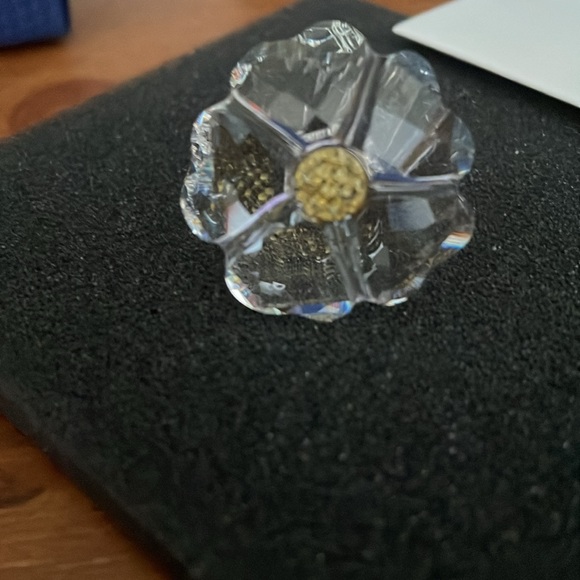 Swarofski crystal club piece - Picture 3 of 3